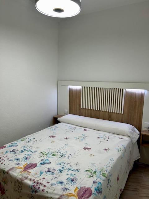 Apartamento Plaza Espana Valdepenas Ngoại thất bức ảnh